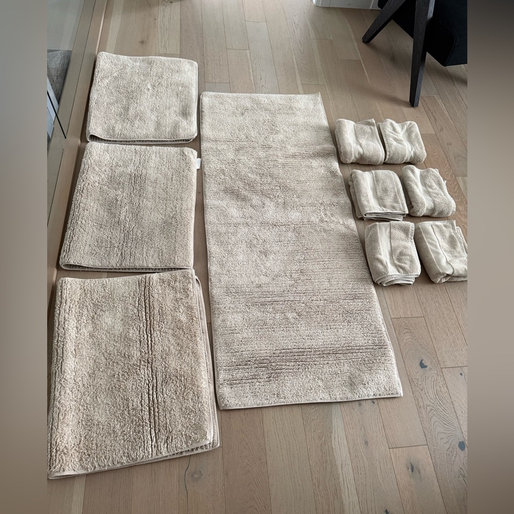 Crate & Barrel TAUPE Bath mats - Runner - Turkish towels